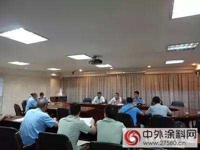 廣東順德龍江6家家具企業被貼封條"
103055"