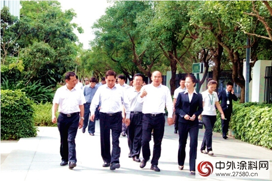 國家工商總局劉俊臣副局長蒞臨(lin) 三棵樹考察調研