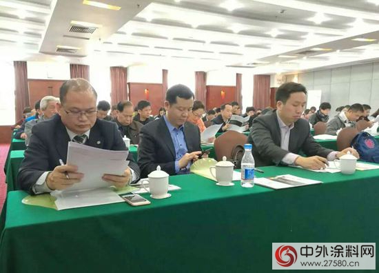 廣東(dong) 塗企準備明年抱團走出去