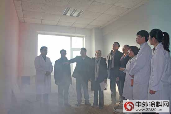 生態環境建材分會秘書長與中國建築材料聯合會王靜女士蒞臨蘭舍研發中心參觀指導