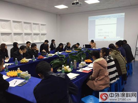 堡潤漆優秀經銷商：南康方總，敢於跨界聯合的家具大亨"
111682"