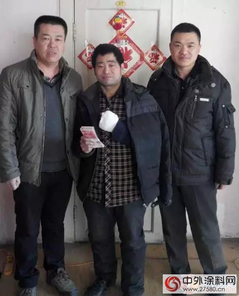 名士達慈善聯盟愛心救助哈爾濱家具廠廠長