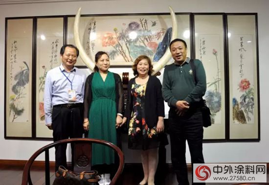 鎮江市中建地產(chan) 、潤泰化學領導蒞臨(lin) 虎皇漆業(ye) 考察交流
