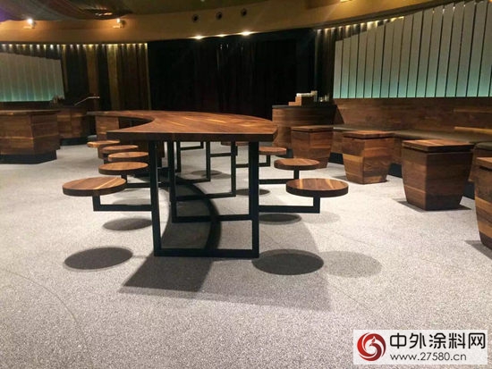 迪士尼星巴克的9塊門檻石和44級台階"115240"