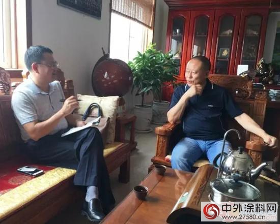 美塗士家具漆專(zhuan) 業(ye) 團隊走進青島德意佳木業(ye) 