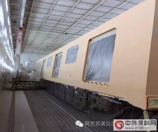 扮靚橫貫青浦的交通動脈：阿克蘇諾貝爾商用車漆塗裝上海軌交17號線