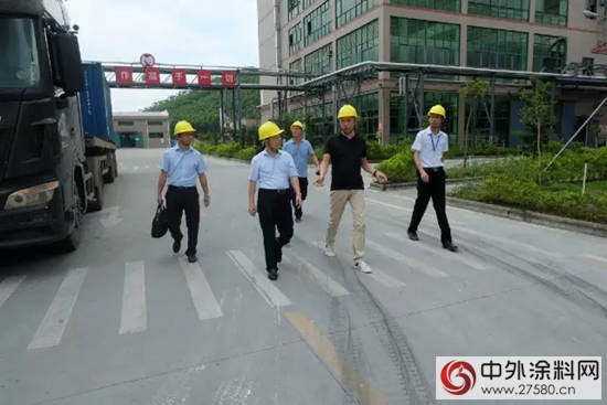 佛山市高明區書(shu) 記、區長蒞臨(lin) 百川化工，關(guan) 心民營企業(ye) 發展