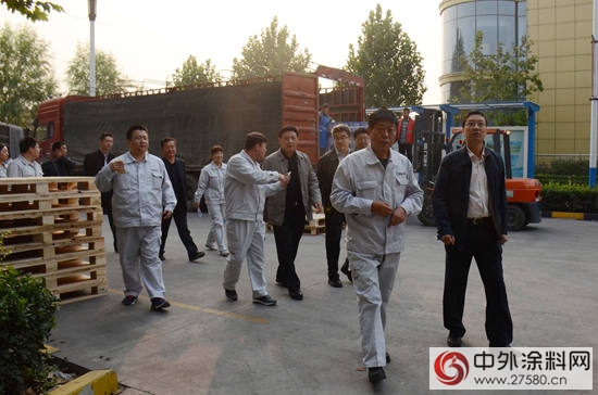 保定市委常委、副市長劉航一行蒞臨(lin) 晨陽水漆參觀調研"118101"