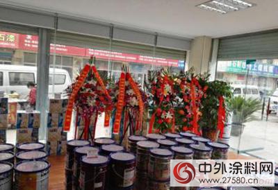 千色花市場再度發力 鄭州專(zhuan) 賣店盛大開業(ye) "118478"