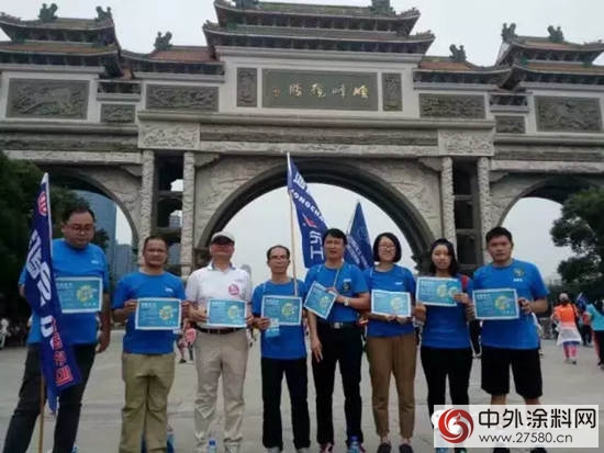 又是一年徒步時，鴻昌水漆萬(wan) 裏行