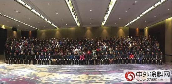 展辰連續四年支持山東家協 與山東家具行業共成長！"
118993"