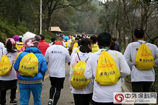 新生代企業(ye) 家領銜嘉寶莉漆溫州歡樂(le) 跑