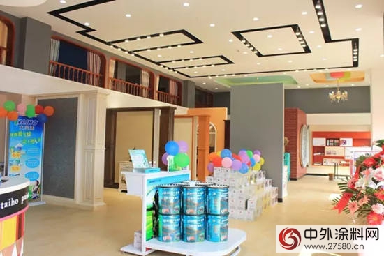 湖北大冶大寶漆歐蓓莎新概念旗艦店盛裝開業(ye) "121406"