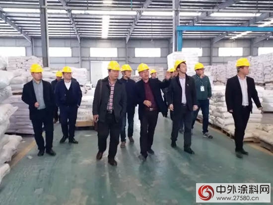 工程客戶紛紛組團考察巴德士集團成都生產基地"
121569"