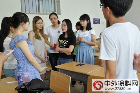“走吧 微愛”首次走進華中師範大學"121984"