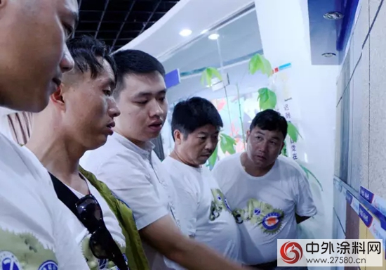 江西塗協、南塗商會(hui) 四組蒞臨(lin) 固克集團廈門生產(chan) 基地學習(xi) 考察