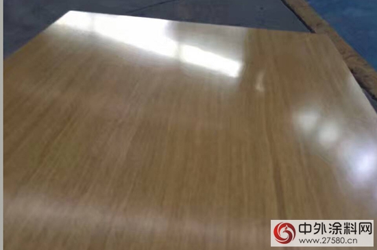 百川漆“綠色環保塗裝整體方案”助力江山木門峰會"
123430"