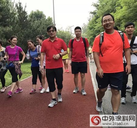 “健康徒步 攜手環保” 東(dong) 方雨虹奧森公益行"123663"