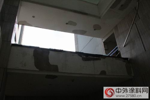 察災情，送關(guan) 懷 ----廣東(dong) 塗協走訪受台風影響嚴(yan) 重的會(hui) 員企業(ye) 