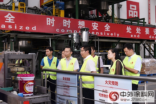 廣西-東(dong) 盟經濟技術開發區黨(dang) 工委書(shu) 記熊瑞光考察嶽陽東(dong) 方雨虹