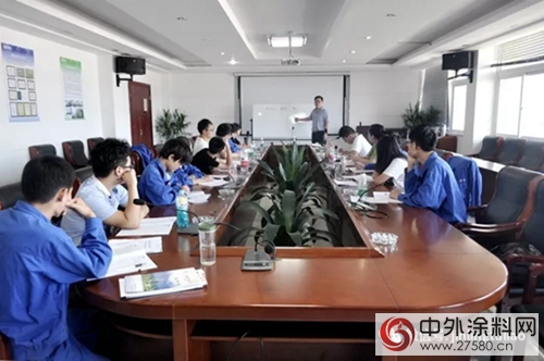 揚大學生來金陵塗料學習實踐