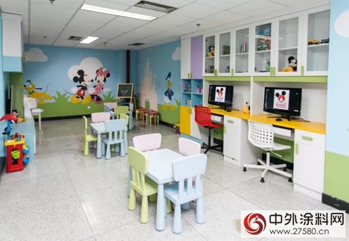 華潤漆攜手四川省人民醫院，打造迪士尼主題歡樂(le) 屋"124486"