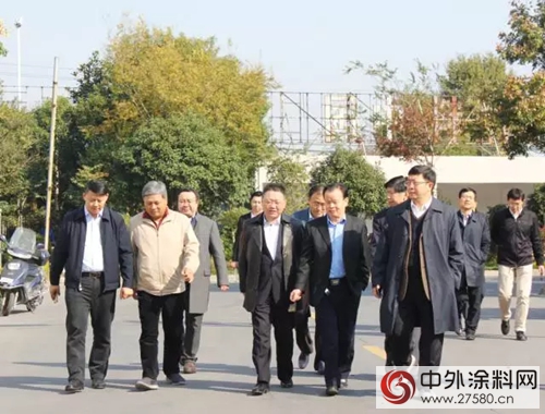 住建部科技與(yu) 產(chan) 業(ye) 化發展中心俞濱洋主任赴晨光考察調研