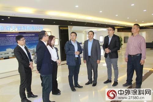 促交流聽需求 陳冰會長走訪南天塗料