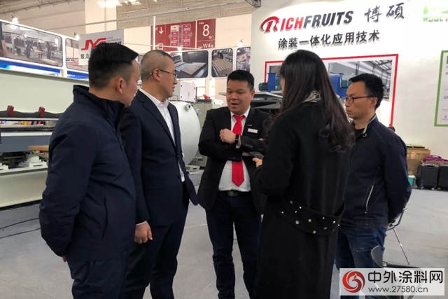 立邦長潤發以專(zhuan) 業(ye) 、貼心、值得信賴的形象亮相北京國際門業(ye) 展