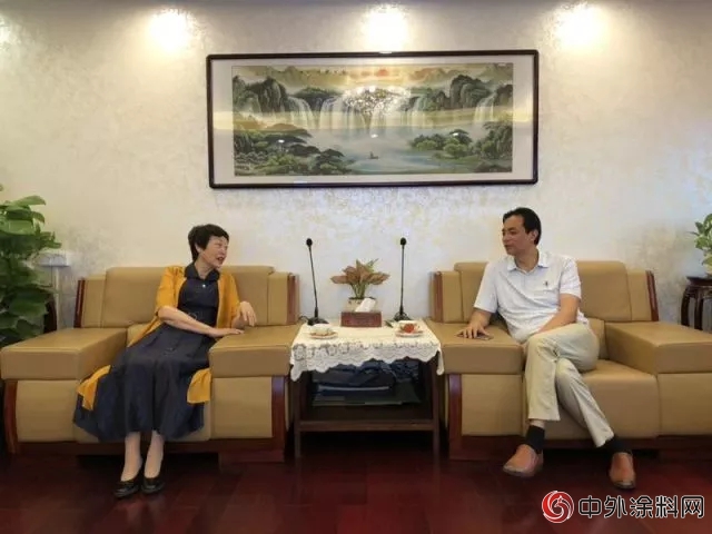 匠心當勉，未來可期，中國塗料工業(ye) 協會(hui) 會(hui) 長孫連英蒞臨(lin) 美塗士參觀指導！
