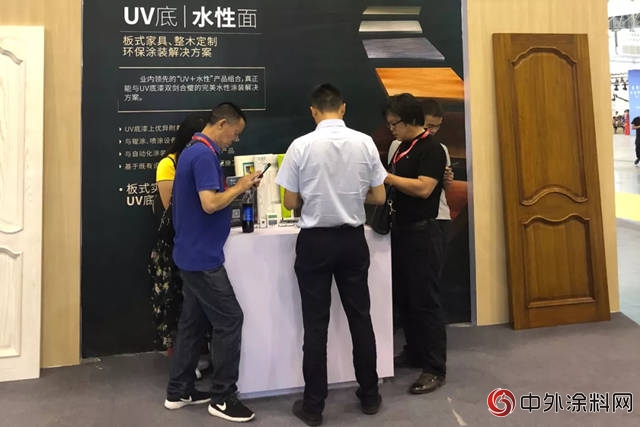 立邦長潤發以專(zhuan) 業(ye) 、貼心、值得信賴的形象亮相成都家具展