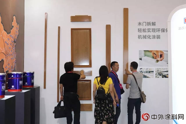 立邦長潤發以專(zhuan) 業(ye) 、貼心、值得信賴的形象亮相成都家具展