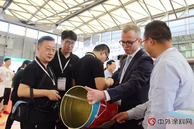 久諾盛裝亮相第十九屆國際塗博會(hui)  水性工業(ye) 漆首亮相引行業(ye) 高度關(guan) 注