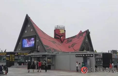 鱷魚漆扮靚馬來西亞(ya) 國家館！