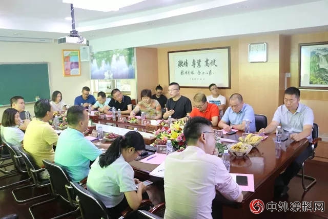 六大裝飾公司采購團到訪美塗士並簽訂2000萬(wan) 采購訂單！