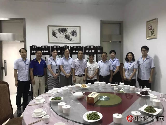 最美展辰人家屬來上海公司參觀考察