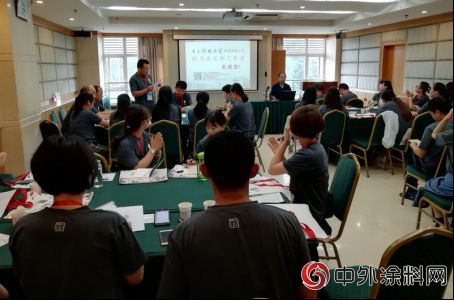 立邦「為愛上色」第八期美術教師培訓在成都啟動"
128889"