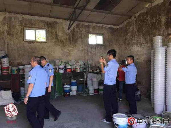 湖北破獲一起塗料製假案 山寨材料貨值10萬餘元"
129050"