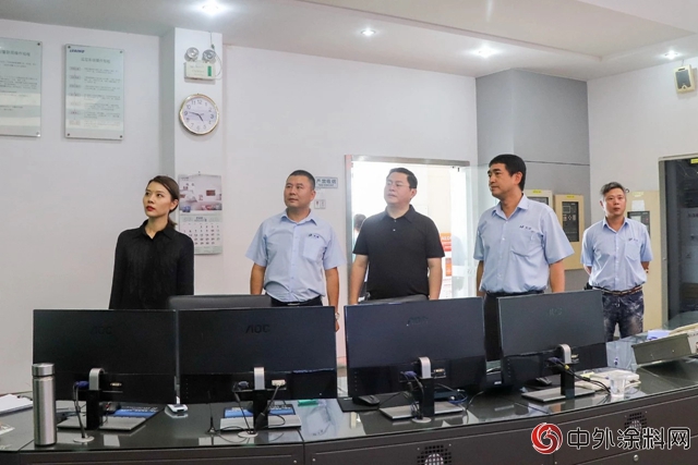 全國工商聯家具裝飾業商會執行會長張傳喜一行蒞臨東莞大寶化工考察