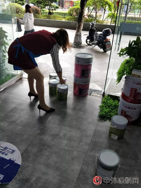 這個從瑞士SHMS留洋回來的“漆二代”為什麽會選擇做水漆"
129627"