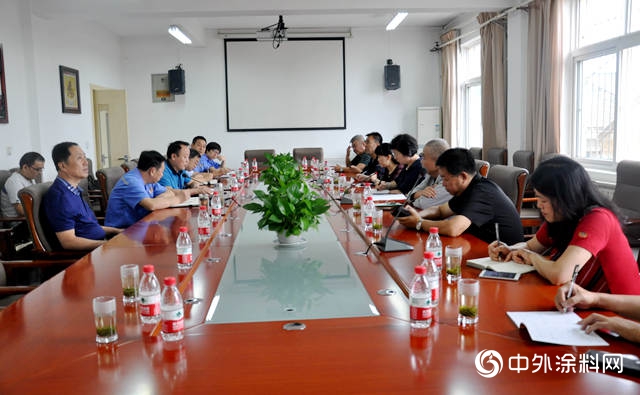 鹹陽政協副主席王江等一行蒞臨(lin) 寶塔山漆視察環保工作"129798"