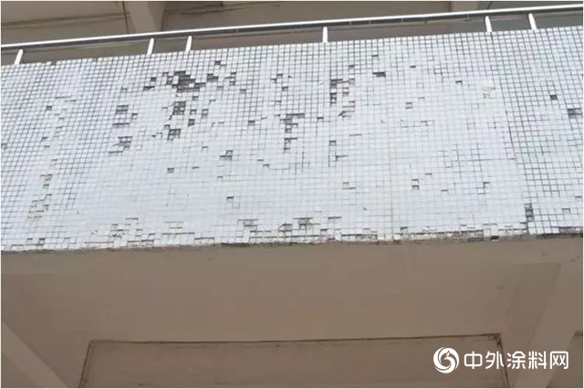 15年未修繕小學變身七彩盒子 立邦為(wei) 愛上色如何改造廣東(dong) 韶關(guan) 篛過小學"129909"