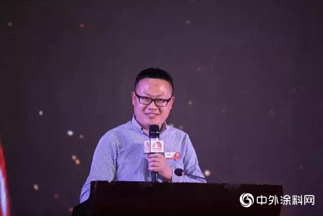 “成為東方雨虹的合夥人後，我也能安心麵對雨天了”"
130416"