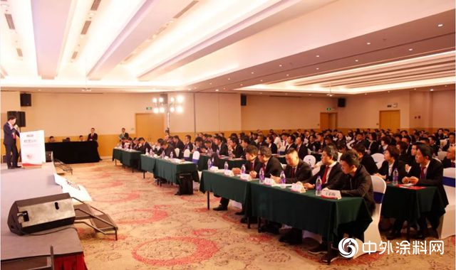 2019大自然木門全線賦能，以水性漆木門領跑者的姿態，再上新征程！