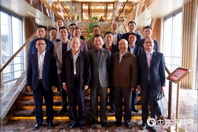 勇敢擔當，先行先試，全國首個(ge) 塗料行業(ye) 自律委員會(hui) 組織順德成立！"132352"
