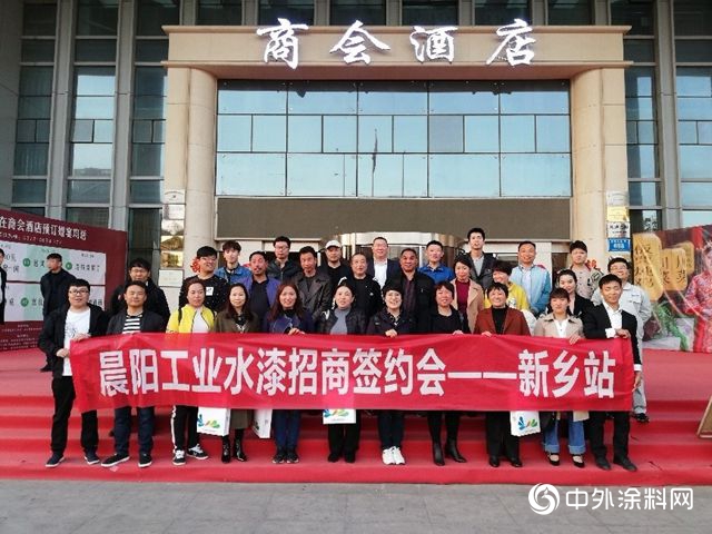 經營油漆30年的他為啥改行做水漆？這群人這件事贏得了他們的認同和支持