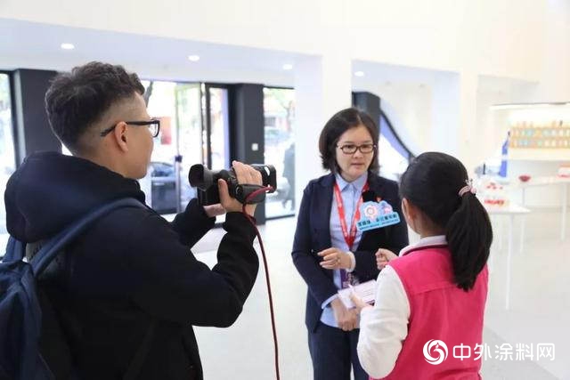 溫州市婦聯全媒體(ti) 小記者走進瑞豐(feng) 集團"132631"