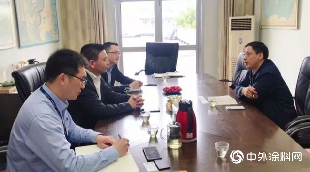 中國絕熱節能材料協會(hui) 一體(ti) 板分會(hui) 秘書(shu) 長王剛到訪亞(ya) 士"132737"