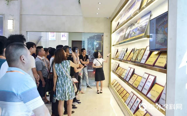 美塗士藝術漆體(ti) 驗峰會(hui) 圓滿成功，助力財富再升級！