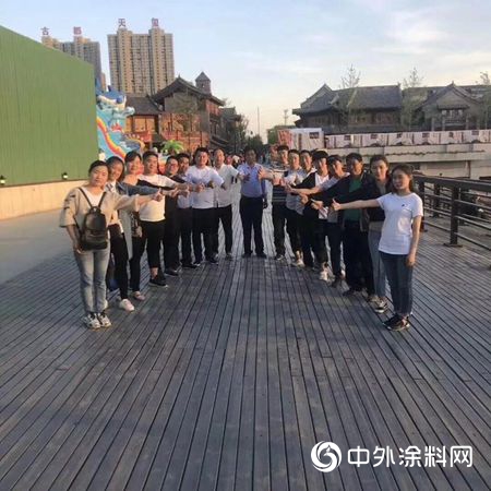 賣水漆就是做善事？這位水漆大商用這組數據幫您把問號拉直